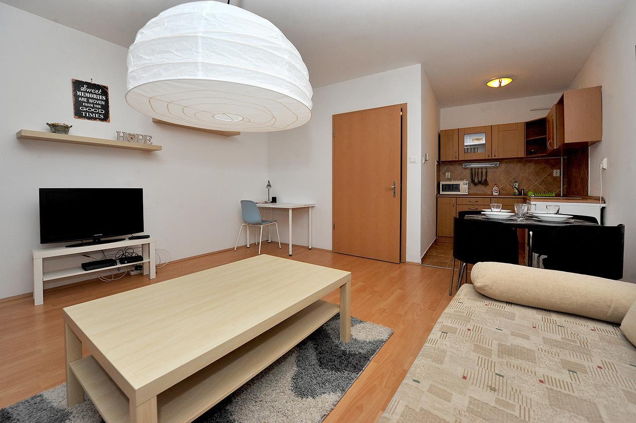 Ihome Apartment 3.0 Печ Экстерьер фото